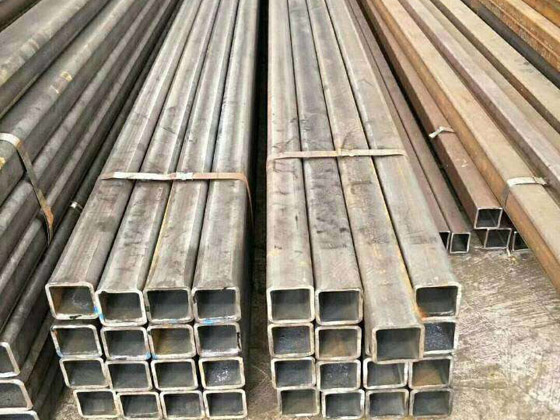 西区合金方矩钢管